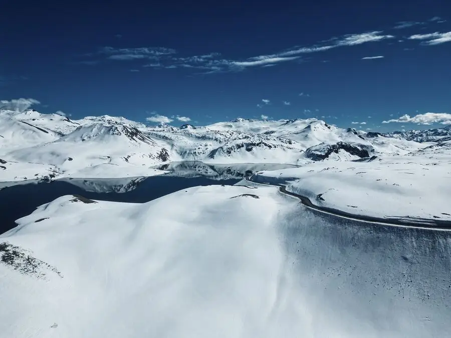 Laguna del Maule y Ruta CH-115